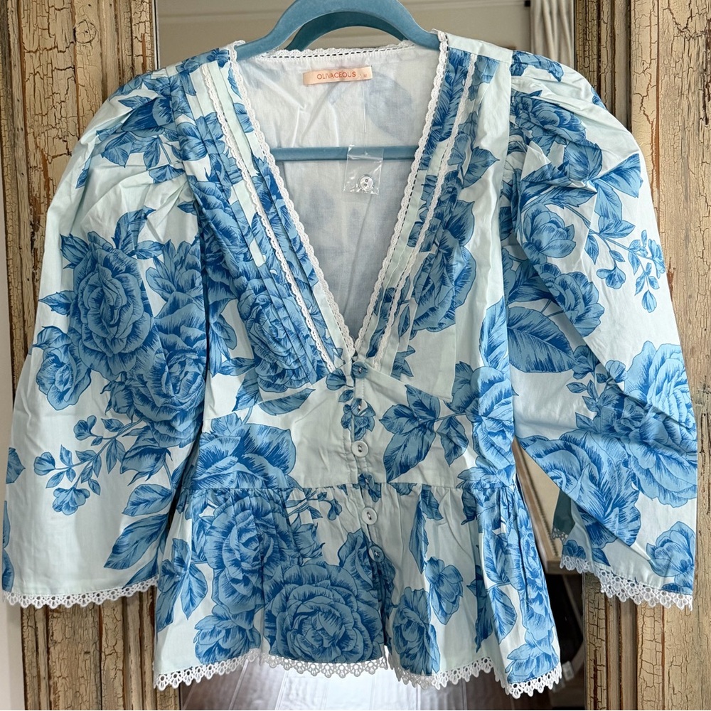 Olivaceous Light Blue Lace-Trim Top